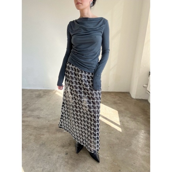 NWT Lisa Says Gah Molly Skirt in Bows Ribbons Black White M/L - Picture 17 of 17